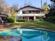 house in Los Domínicos