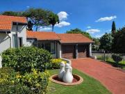4 bedroom house to rent in moreleta park