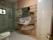 House In PAF Falcon Complex, Kalma Chowk, Gulberg,...