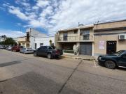 House in the heart of the city! Large garden and...