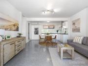 House like ground floor apartment truely rare as hens teeth!