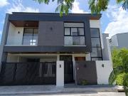 House & Lot For Sale in Greenwoods Pasig MC