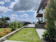 House & Lot For Sale in Tagaytay Highlands MC