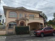 House & Lot with Golf Course view in Royale Tagaytay...