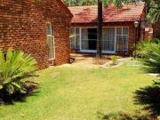 House Lynnwood Gauteng 67605732