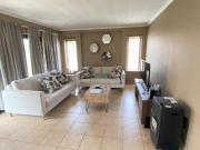 House Midstream Estate Gauteng 19000 DLS67605337