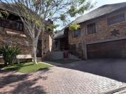 House Moreleta Park Gauteng 67605722