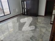 House Of 1000 Square Yards Available For Rent In F 11