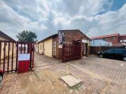 house on the market in kempton park