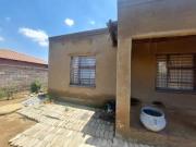 house on the market in mohlakeng – g.