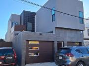 HOUSE RENTAL | BEACHES gold section