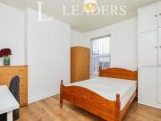 house Room 3, Pybus Street, DE22