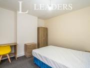 house ROOM AVAILABLE, Stockbridge Road, Chichester, PO19
