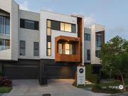 House Scale Luxury Terrace with Lift in Exclusive Barca...