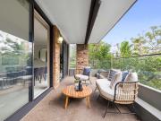 House Sized Sanctuary Of Peace And Privacy In Immaculate...