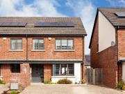 House to Rent: 10 The Green, Dublin 13, Dublin