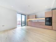 Studio to rent Studio to rent