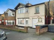 House to rent in Colin Road, Luton, Bedfordshire, LU2 |... House to rent in Colin Road, Luton, Bedfordshire, LU2 |...