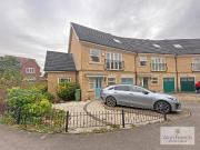 House to rent in Faraday Drive, Shenley Lodge, Milton...