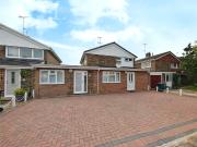 House to rent in Ringwood Close, RH10 | Leaders House to rent in Ringwood Close, RH10 | Leaders