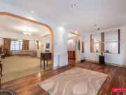 house to rent in Walmington Fold, London, N12