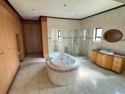 House To Rent in Woodhill Golf Estate, Pretoria