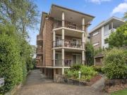 Unit 2/14 May Street, Hornsby