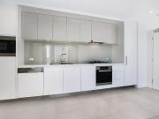 house Unit 501/17 Grattan Close, Glebe