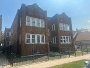 house with 12 bedroom, Chicago IL DS93407266