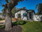 house with 2 bedroom, Saint Petersburg FL DLS92190441