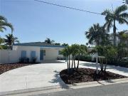 house with 2 bedroom, Treasure Island FL DLS92291246