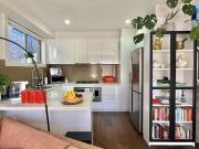 house with 3 bedroom, Camberwell ES93536499