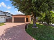 house with 3 bedroom, Hialeah FL DS91907088