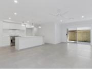 house with 5 bedroom, UPPER COOMERA QLD 4209 DS84434067