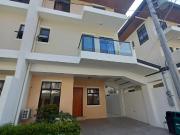 House with 7 bedrooms for rent inside the Villa,...