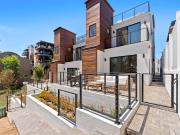 House with garden and terrace