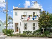 House with garden and terrace