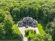 House with garden and terrace