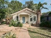 House with garden and terrace