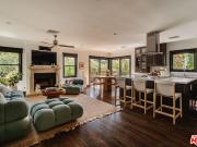 House with garden and terrace