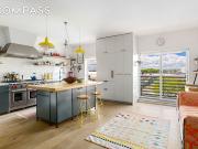 House with garden and terrace