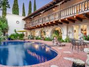 House with pool