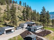 House with pool and garden