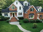 House with pool and garden