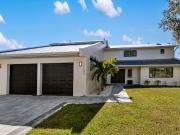 House with pool and garden