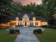 House with pool and garden