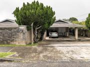 House with pool and garden