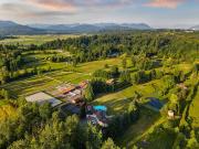 House with pool and garden
