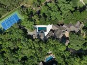 House with pool and garden