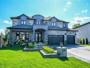 House with pool and garden